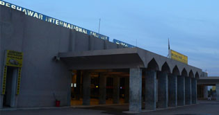 Peshawar airport temporarily closed amid security threats